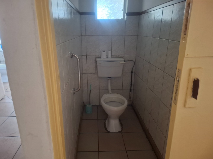 To Let  Bedroom Property for Rent in Kroonstad Central Free State